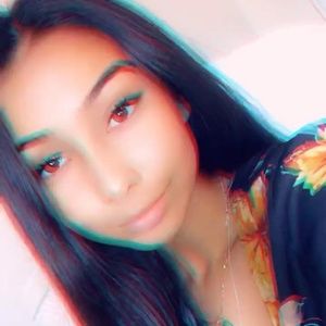 Meet your Posher, Carla